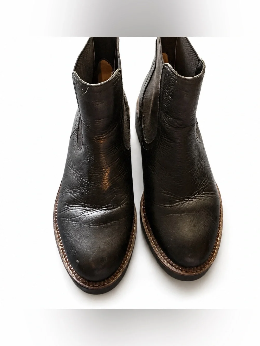 Women's Black Leather Chelsea Ankle Boots Water-Resistant  size 7.5